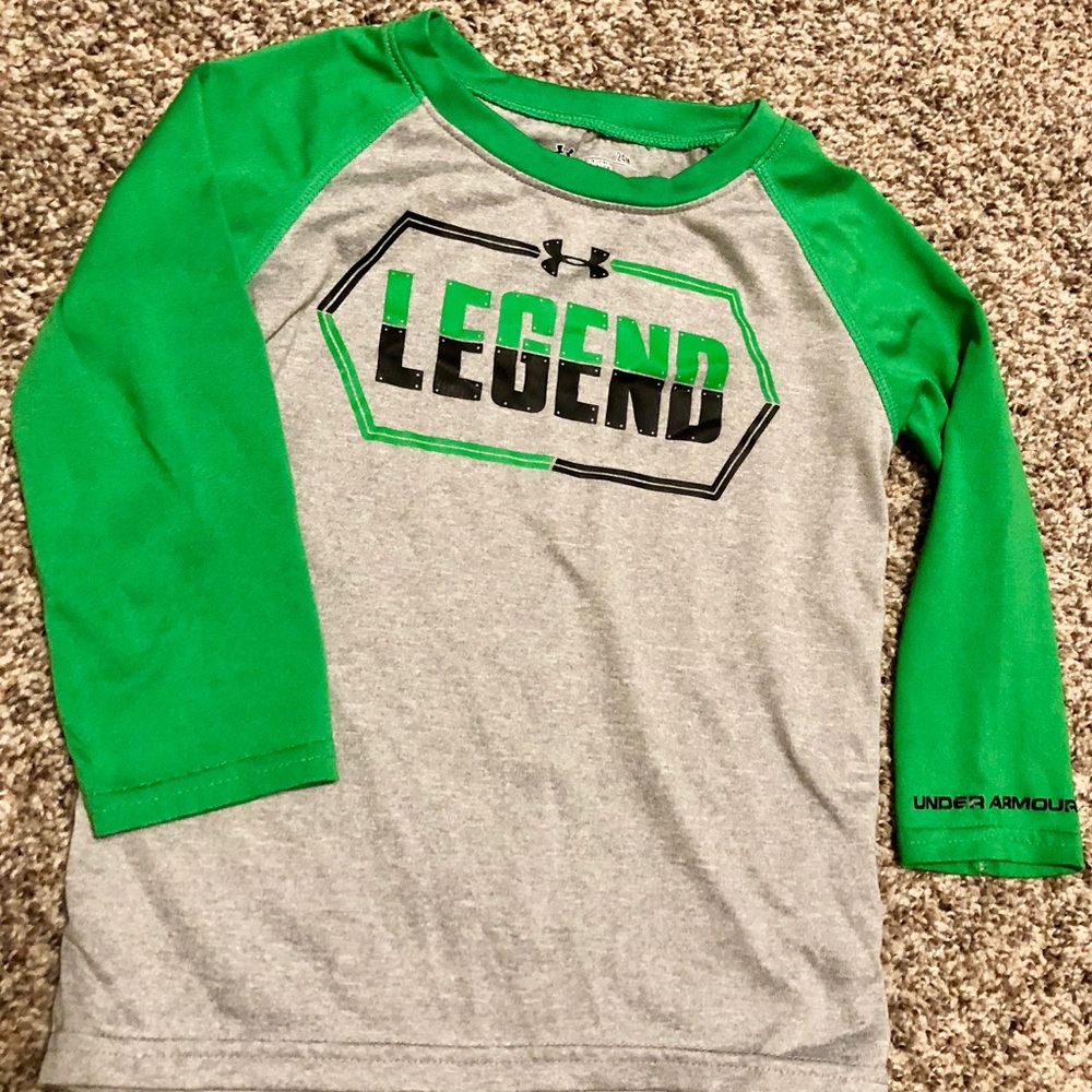 Set of under armour long sleeved shirt and pants